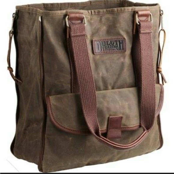 Duluth Trading Co Handbags - Duluth Trading Women's Oil Cloth Day Tote Bag green brown leather handles